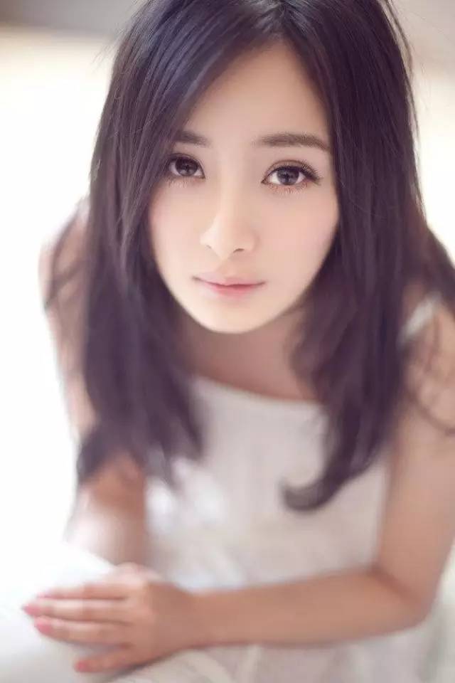 双碟秀直播 弹壳与玫瑰